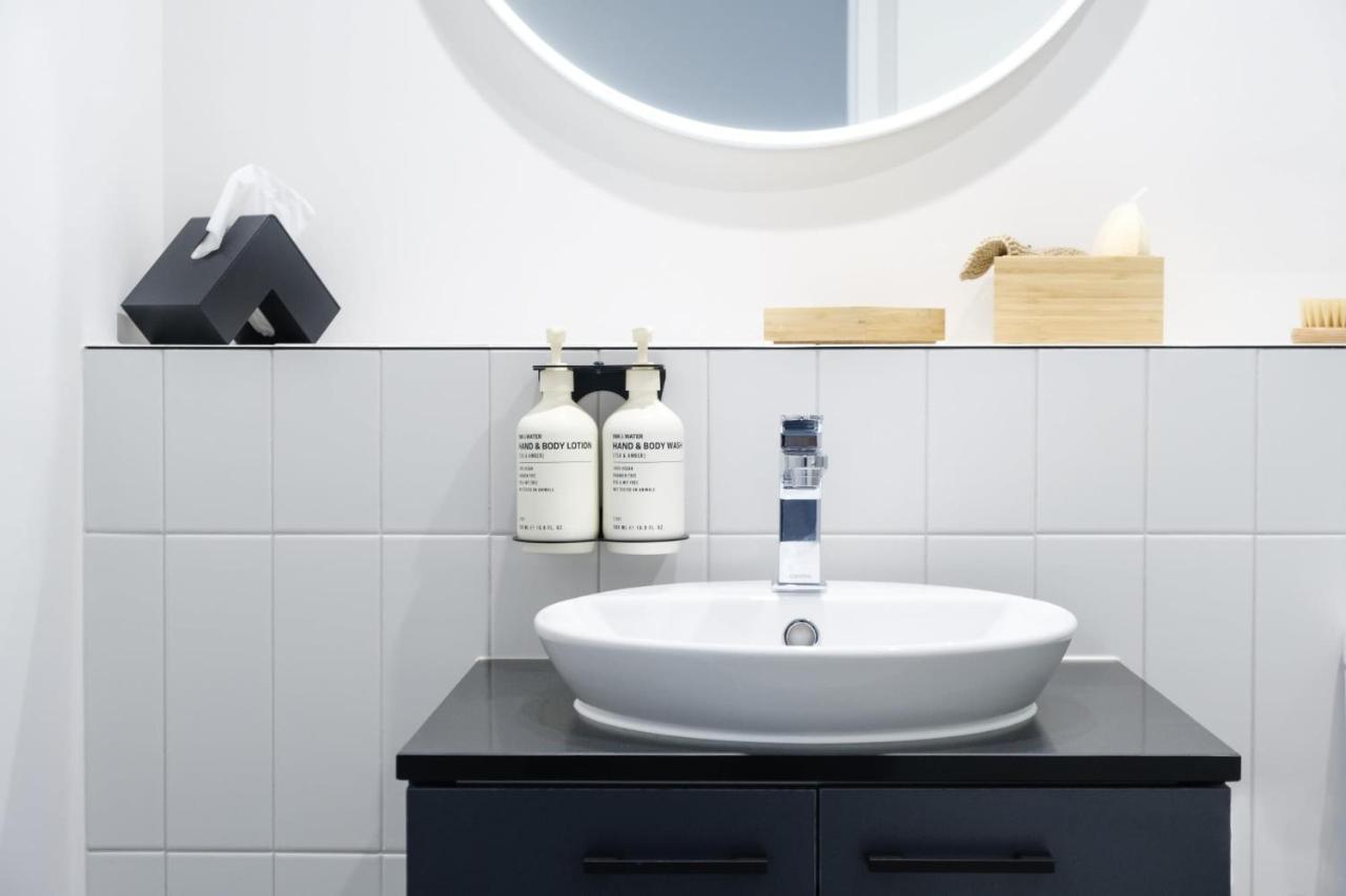 Studio Apartments At Aurora Near Melbourne Port Luaran gambar